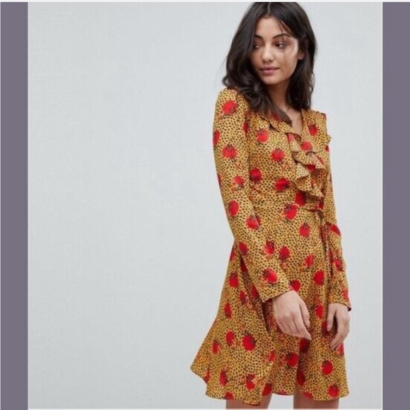 Glamorous Tall Poppy Patterned Dress - Picture 2 of 7